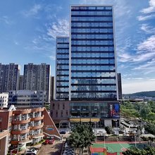 万季公寓(佛山龙江盈信广场店)