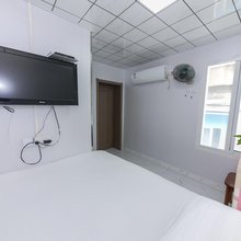 零捌旅社
