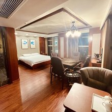 南部廊桥酒店