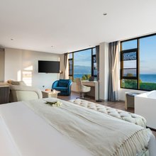 喜云开设计师海景客栈(洱海生态廊道店)