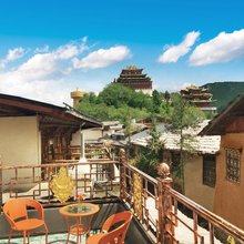 香格里拉梵云居客栈(独克宗古城大佛寺转经筒店)