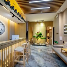 春江花月客栈(昆明广福路爱琴海店)
