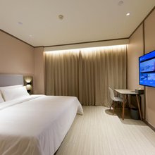 梦庭酒店(唐山曹妃甸工业区店)