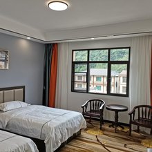 五峰苏煌酒店