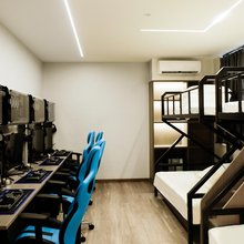 鄂州九号公馆电竞酒店