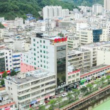 锦钰酒店(商洛山阳人民广场店)