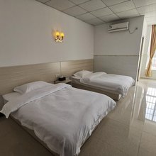 三百洞民宿