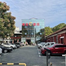 湘龙酒店(中车株洲电力机车店)