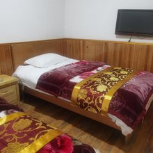 黑水诺霍客栈