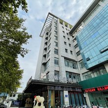 逸酒店(盐城人民路中医院店)