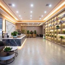 枞阳礼橙轻奢酒店(东湖路山水云间店)