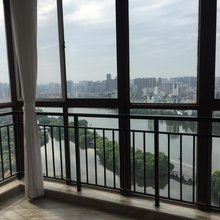 君临天下民宿