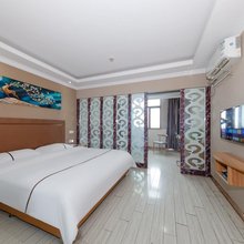 泰州凤城九悦酒店(海陵红星美凯龙店)