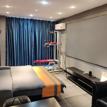 小窝top影音公寓(会展中心体育学院店)