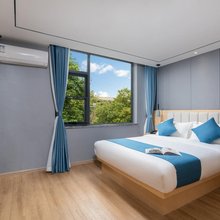 尚千精选酒店(昆明石闸地铁站新迎新城店)