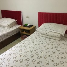 鑫翼城市旅馆(钟家村地铁站汉商银座店)