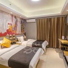 花美时民宿(齐河财富中心店)