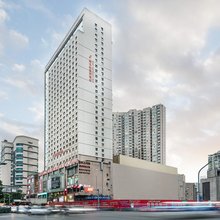 维也钠国际酒店(贵阳太平路中山西路地铁站店)