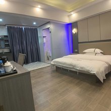 房缘商务公馆(清溪镇三中村店)