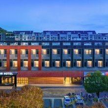 南京大学地铁站仙林大学城亚朵酒店