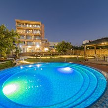 涠洲岛艾琳海景酒店(滴水丹屏店)