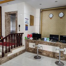 海口伯花旅馆(海口高铁东站店)