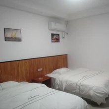 秀山建华宾馆