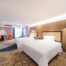 云栖间民宿(南宁会展中心万象城店)