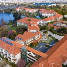 建国璞隐酒店(昆明滇池海埂公园店)