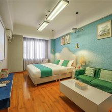 栖泊酒店(常德万达广场文理学院店)