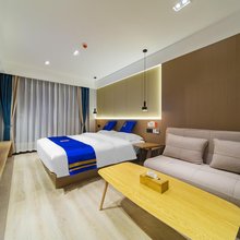 速8酒店(成都洛带古镇店)