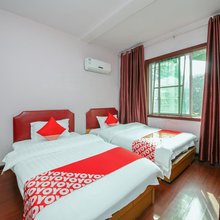 ·邮通宾馆(泸州摩尔国际广场店)
