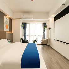 成都一旅阳光公寓(成都东站店)