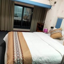 营山鑫隆弘运商务宾馆
