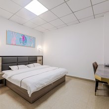 明佳公寓(汕头万达广场店)