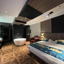 半山未见山公寓(建工南路分店)