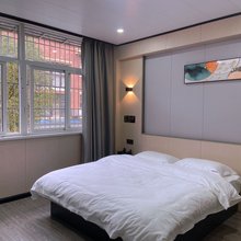 嘉鱼兆嘉宾馆