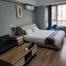 乐程宾馆(济南绿地欢乐颂店)