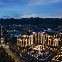 安吉和也大酒店