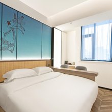 花园里精选酒店(南阳理工学院店)