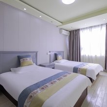 哈啰轻酒店(无锡火车站南广场店)