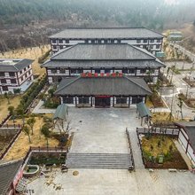 皇藏峪康养酒店