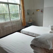 南宁罗益旅舍