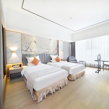 月光印象酒店(洪雅财富中心生态广场新广场店)