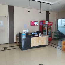 鄂州港庭酒店