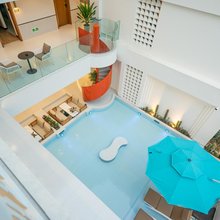 艾汀堡温泉酒店(西双版纳景洪告庄西双景星光夜市店)