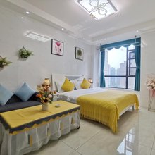 半夏时光公寓(资阳北站圣高广场店)
