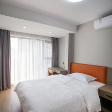 嘉辰公寓(青山智汇城店)