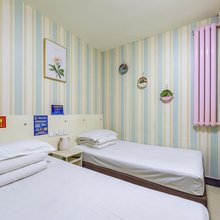 亿江园招待所(北京白盆窑地铁站店)