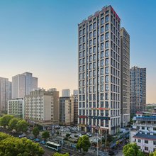 栖岸酒店(长沙民政学院店)